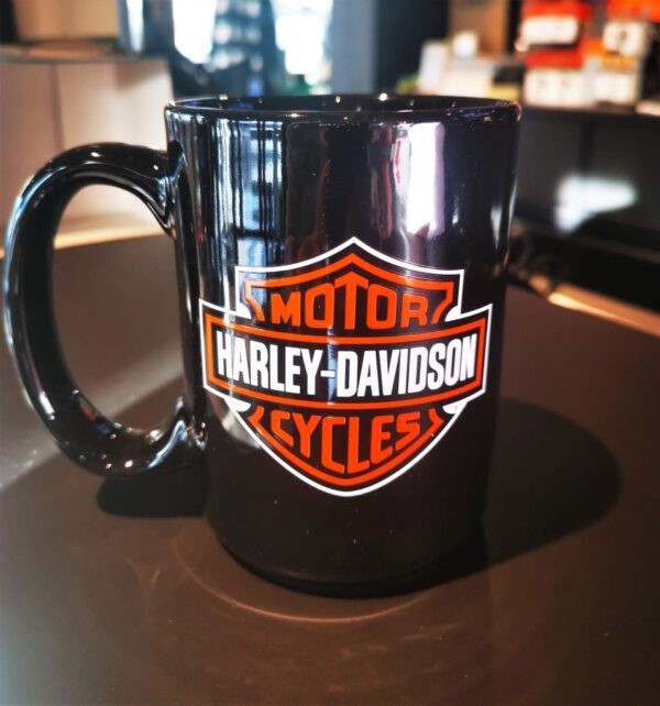 Bar & Shield mug